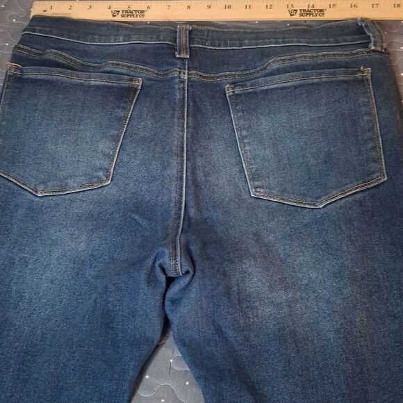 Mudd Mid Rise Button fly Distressed Vintage Skinny Jeans size 15 - Picture 5 of 6